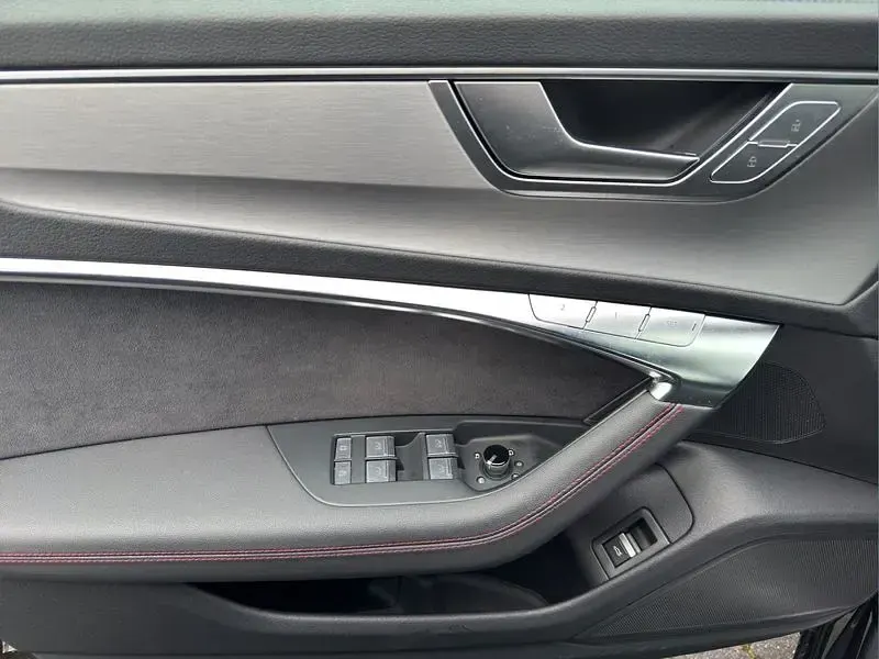 Usata Audi S6 344 CV (253 kW) 2024 Grigio Station wagon