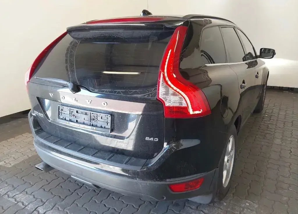 Gebraucht Volvo XC60 175 PS (128 kW) 2010 Schwarz SUV