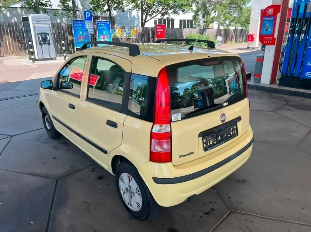 Gebraucht Fiat Panda 60 PS (44 kW) 2009 Gelb Kleinwagen