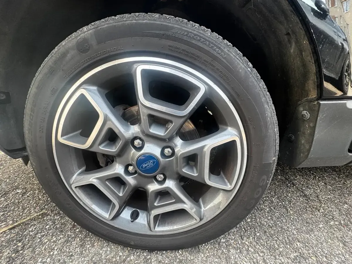 Gebraucht Ford Focus Sport 125 PS (91 kW) 2016 Schwarz SUV