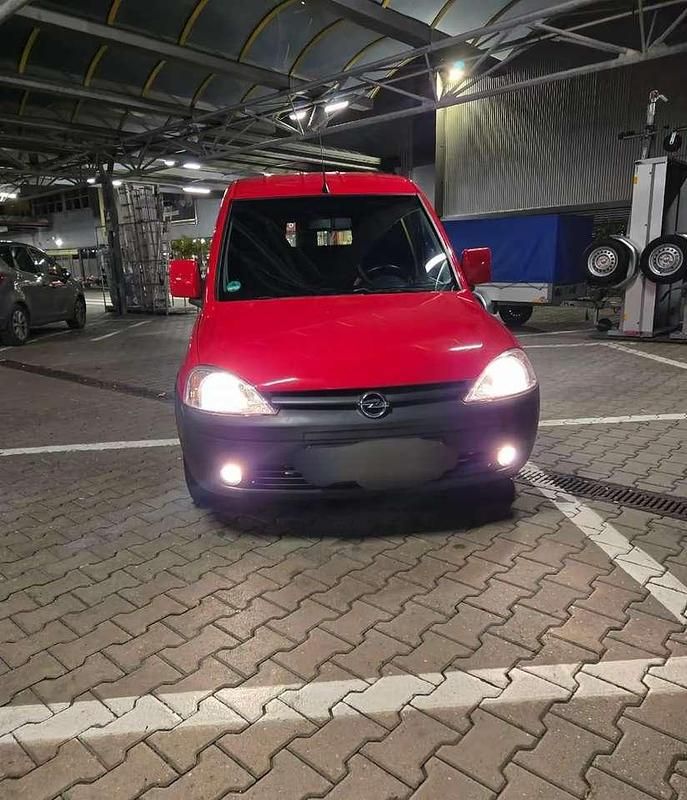 Gebraucht Opel Combo Edition 75 PS (55 kW) 2010 Van / Kleinbus