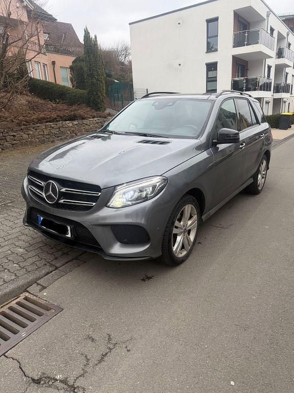 Gebraucht Mercedes GLE350 258 PS (189 kW) 2018 SUV