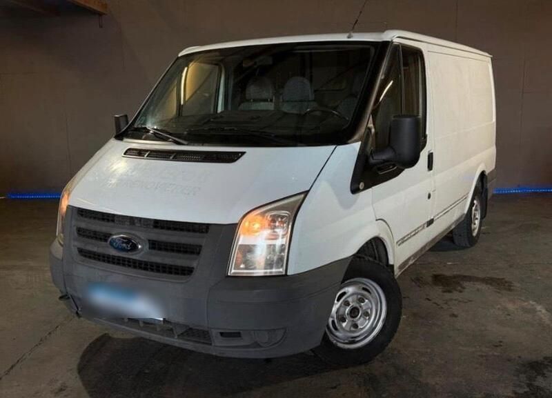 Weiß Gebraucht 2009 Ford Transit Kombi | 4.750 € (Guter Preis) - Bild 1/4