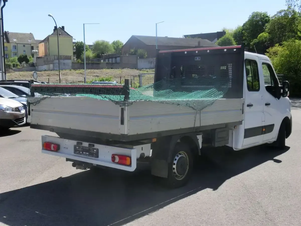 Occasion Renault Master 145 ch (106 kW) 2023 Blanc Monospace