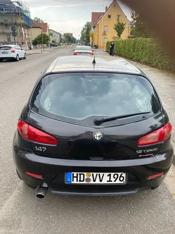Gebraucht Alfa Romeo 147 105 PS (77 kW) 2006 Schwarz Kleinwagen