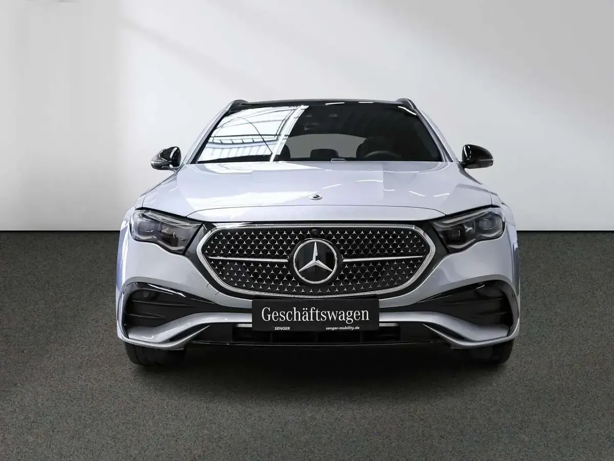 Gebraucht Mercedes E450 AMG 367 PS (269 kW) 2026 Silber Kombi