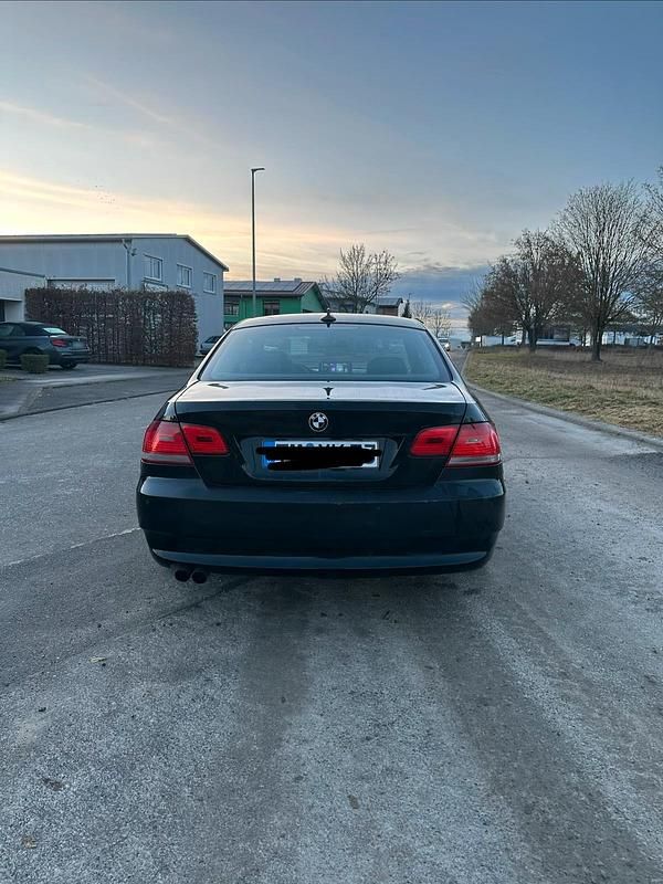 Gebraucht BMW 325 220 PS (161 kW) 2006 Schwarz Coupé