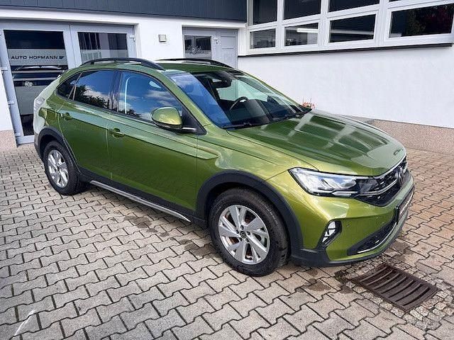 Grün Gebraucht 2023 VW Taigo Life SUV | 19.985 € (Guter Preis) - Bild 1/4