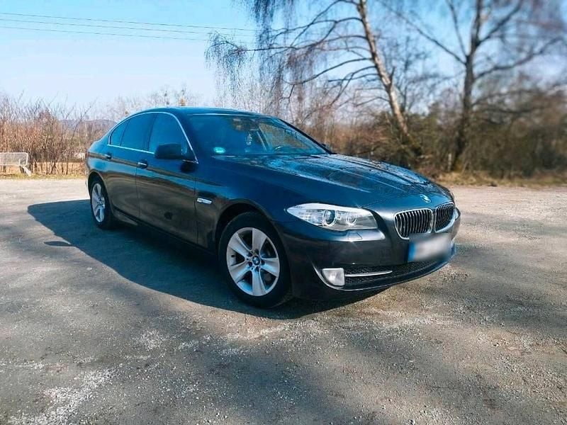 Second-hand BMW 528 258 CP (189 kW) 2010 Negru Berlinǎ