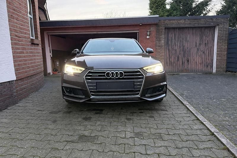 Gebraucht Audi A4 Design 272 PS (200 kW) 2015 Braun Limousine