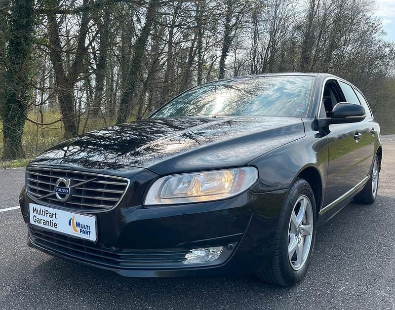 Gebraucht Volvo V70 Kinetic 120 PS (88 kW) 2016 Schwarz Kombi