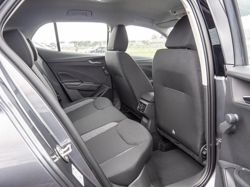 Neu Skoda Fabia Essence 80 PS (58 kW) 2025 Grau Kleinwagen