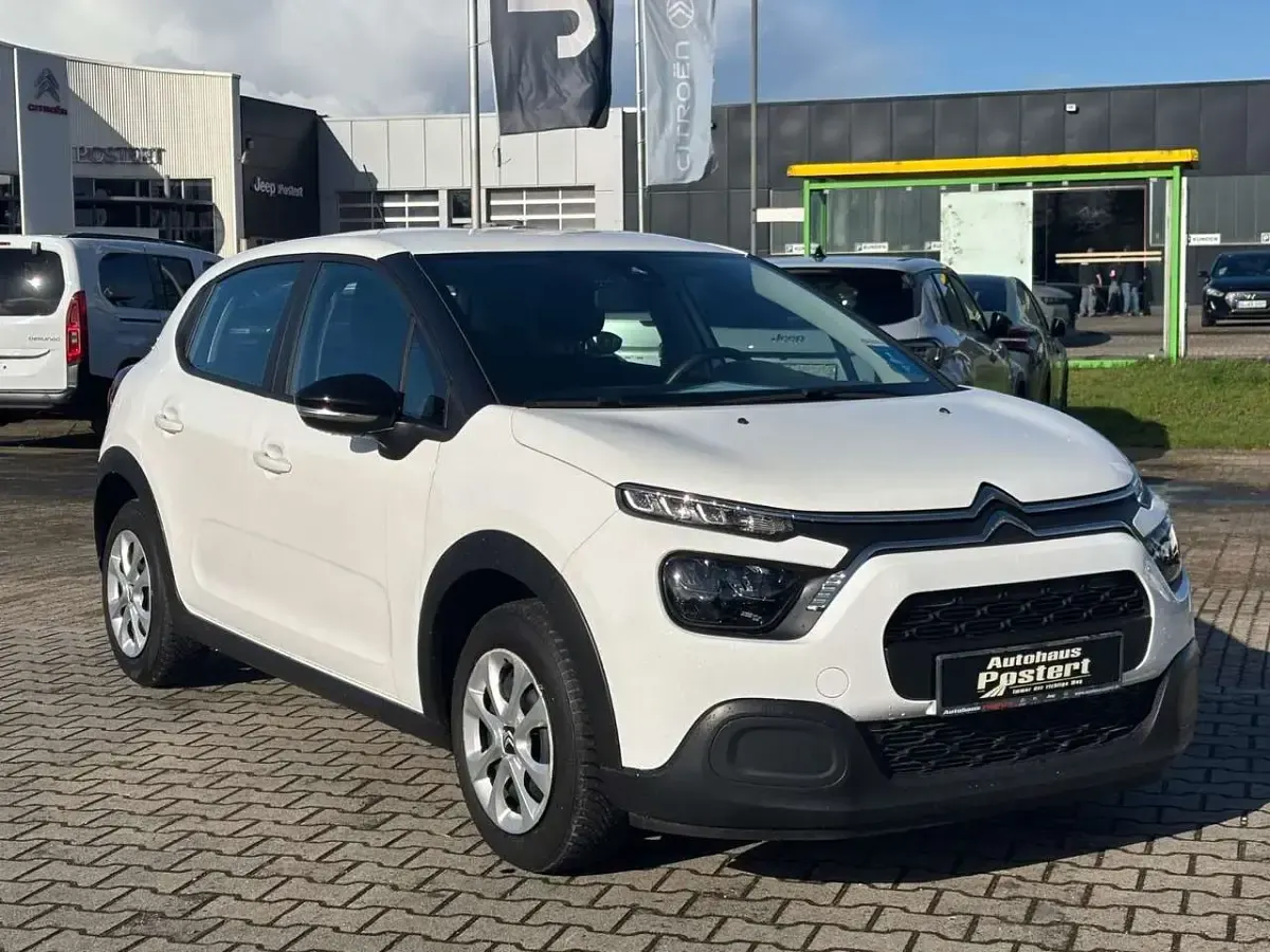 Usata Citroën C3 Feel 82 CV (60 kW) 2023 Bianco Utilitaria