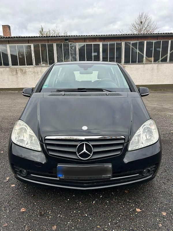 Schwarz Gebraucht 2009 Mercedes A160 Kleinwagen | 4.299 € (Fairer Preis) - Bild 1/4