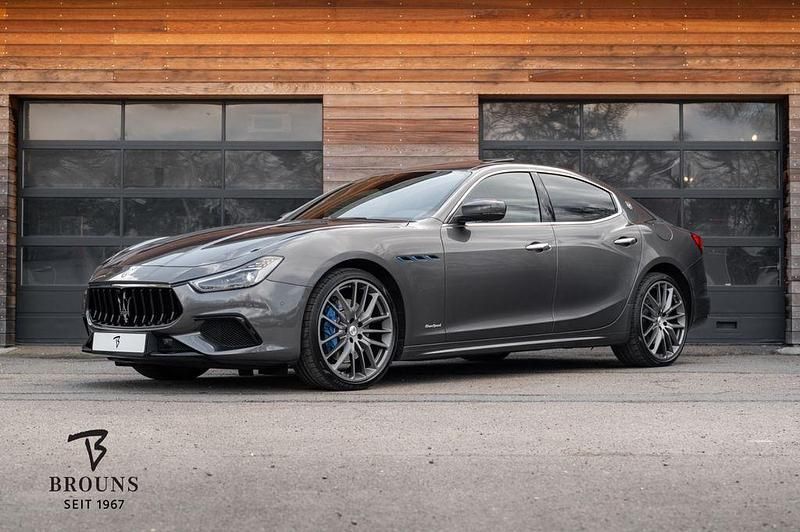 Gebraucht Maserati Ghibli GranLusso 330 PS (242 kW) 2021 Grau Limousine