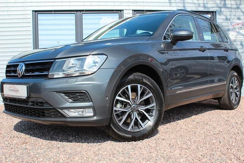 Gebraucht VW Tiguan Comfortline 150 PS (110 kW) 2017 Grau SUV