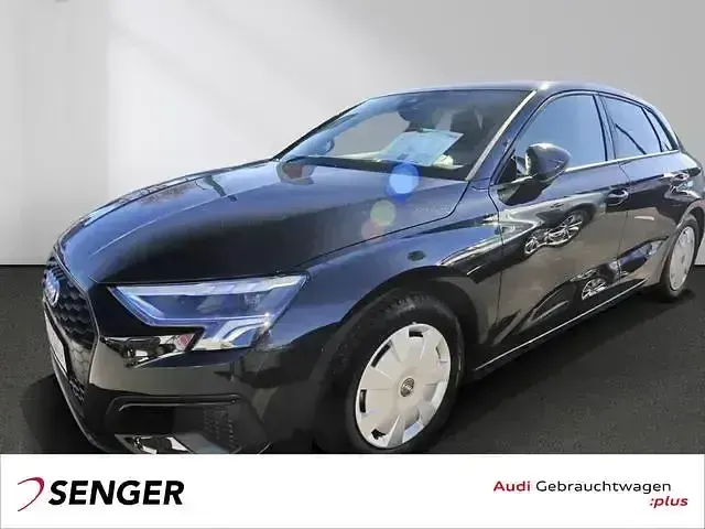 Gebraucht Audi A3 Ambiente 110 PS (80 kW) 2022 Limousine