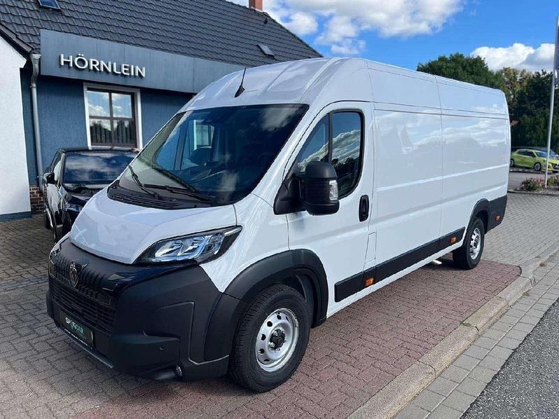 Eisweiß Gebraucht 2024 Peugeot Boxer Van | 29.880 € (Fairer Preis) - Bild 1/4