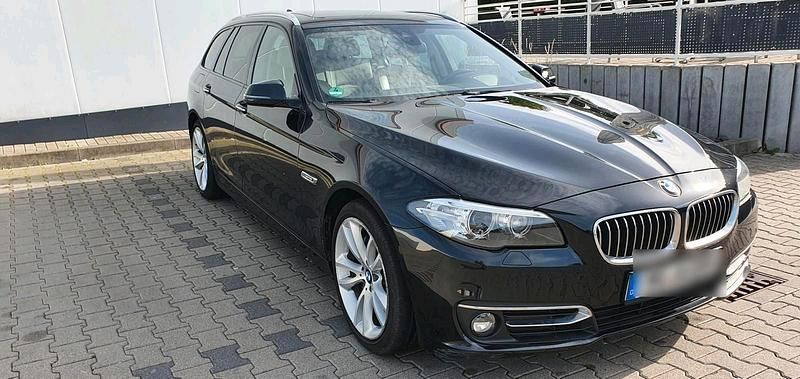 Gebraucht BMW 530 Luxury Line 258 PS (189 kW) 2014 Schwarz Kombi