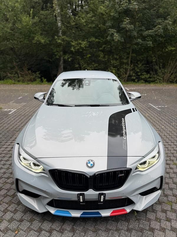 Grau Gebraucht 2020 BMW M2 Competition Edition Coupé | 48.500 € (Fairer Preis) - Bild 1/4