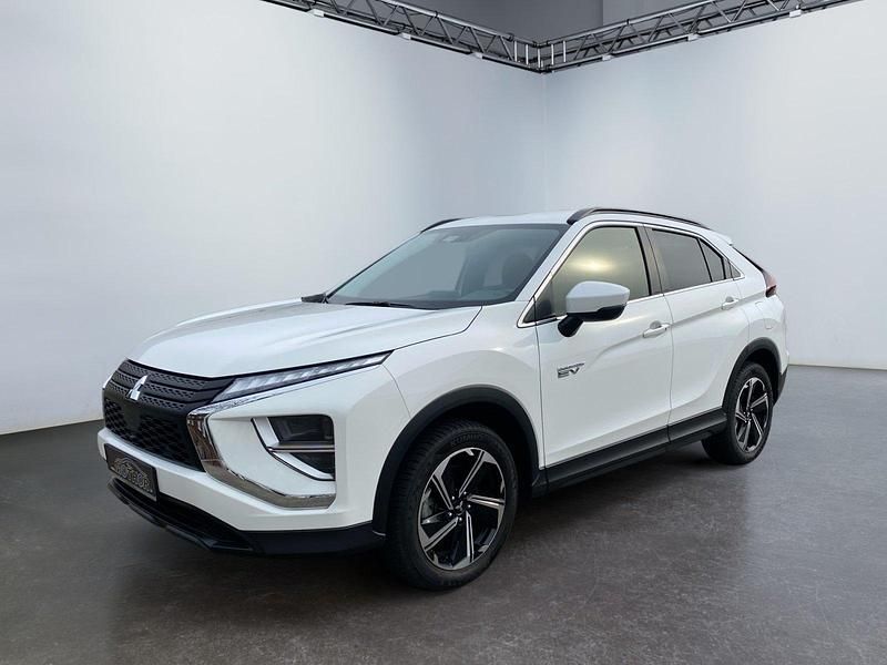 Gebraucht Mitsubishi Eclipse Cross 82 PS (60 kW) 2023 Andenweiss (s) SUV