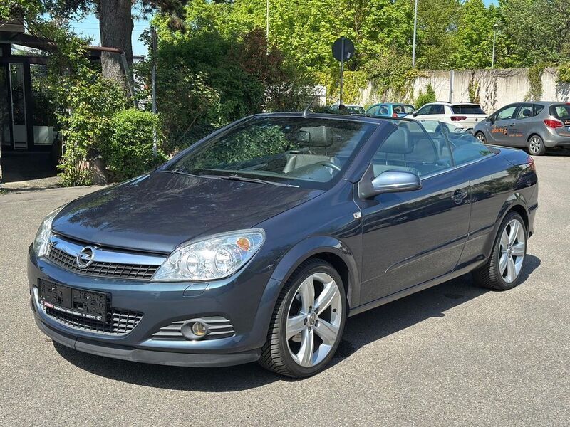 Grau Gebraucht 2008 Opel Astra Cabriolet Cabrio | 6.990 € (Etwas zu teuer) - Bild 1/4
