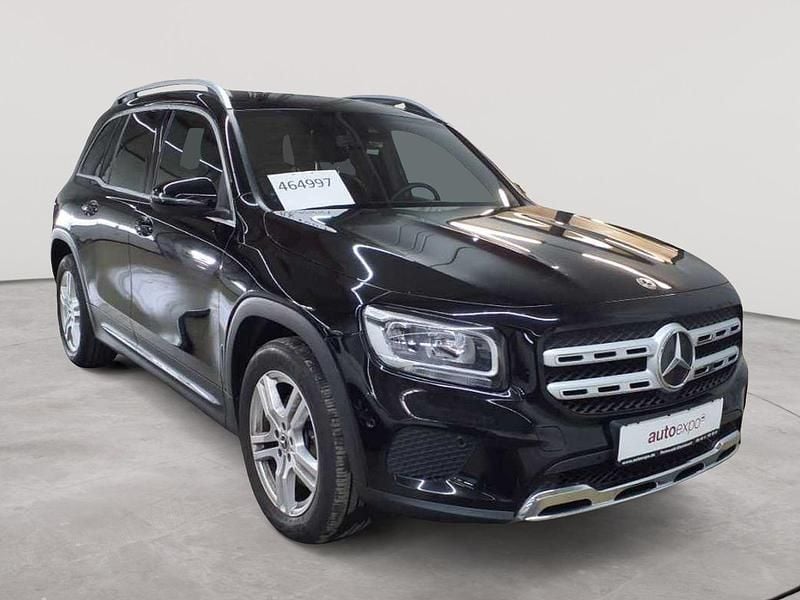 Nachtschwarz Gebraucht 2020 Mercedes GLB200 Progressive SUV | 22.990 € (Guter Preis) - Bild 1/4