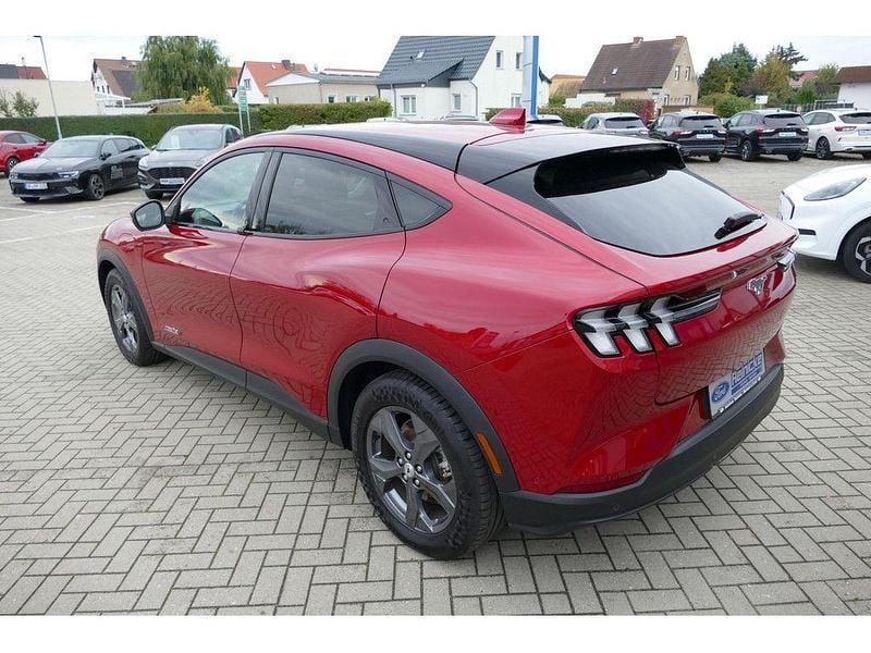 Gebraucht Ford Mustang Mach-E Extended Range 216 kW (294 PS) 2024 Rot SUV