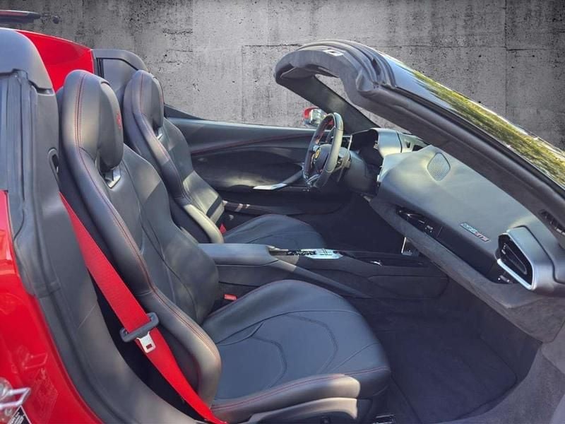 Neu Ferrari 296 829 PS (609 kW) 2025 Rot Cabrio