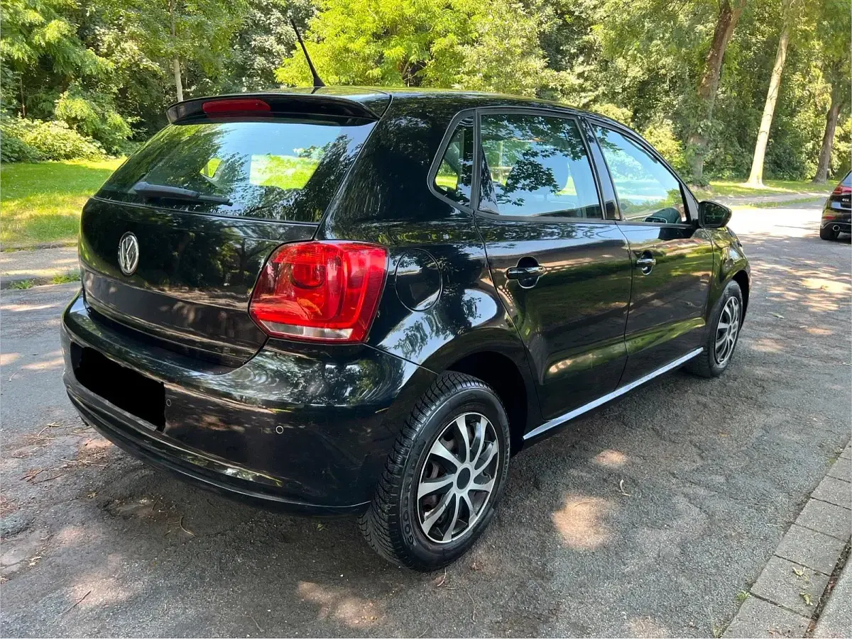 Gebraucht VW Polo 86 PS (63 kW) 2010 Schwarz Kleinwagen
