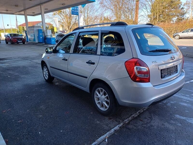 Gebraucht Lada Kalina 87 PS (63 kW) 2015 Grau Kombi