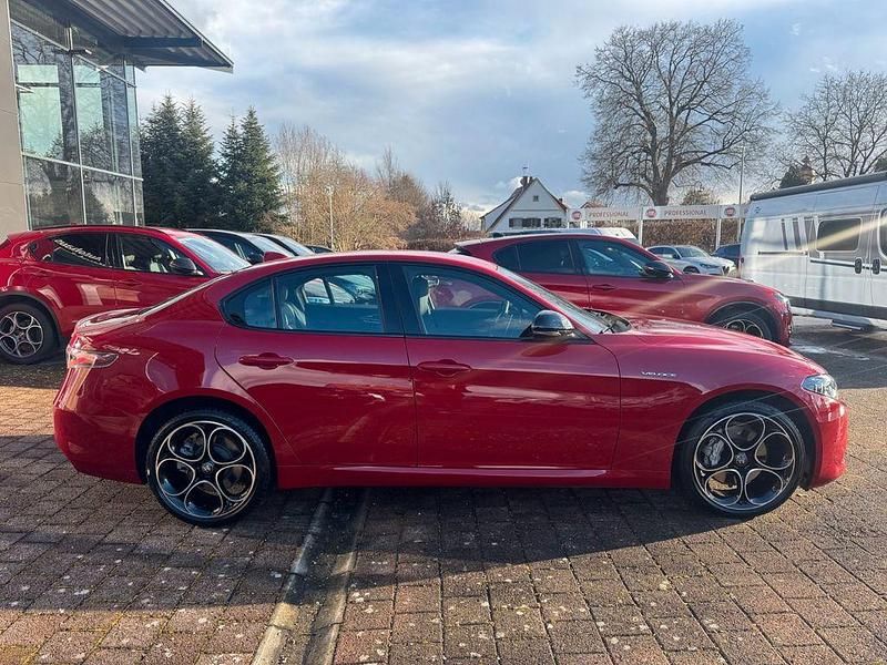 Gebraucht Alfa Romeo Giulia Veloce 280 PS (205 kW) 2024 Rot Limousine