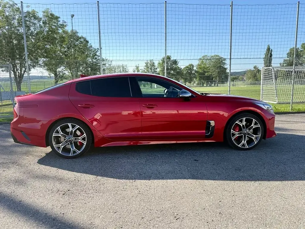 Gebraucht Kia Stinger GT 370 PS (272 kW) 2018 Rot Kleinwagen