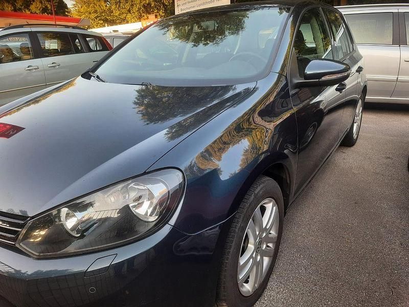 Grau Gebraucht 2010 VW Golf VI Comfortline Limousine | 5.000 € (Fairer Preis) - Bild 1/4