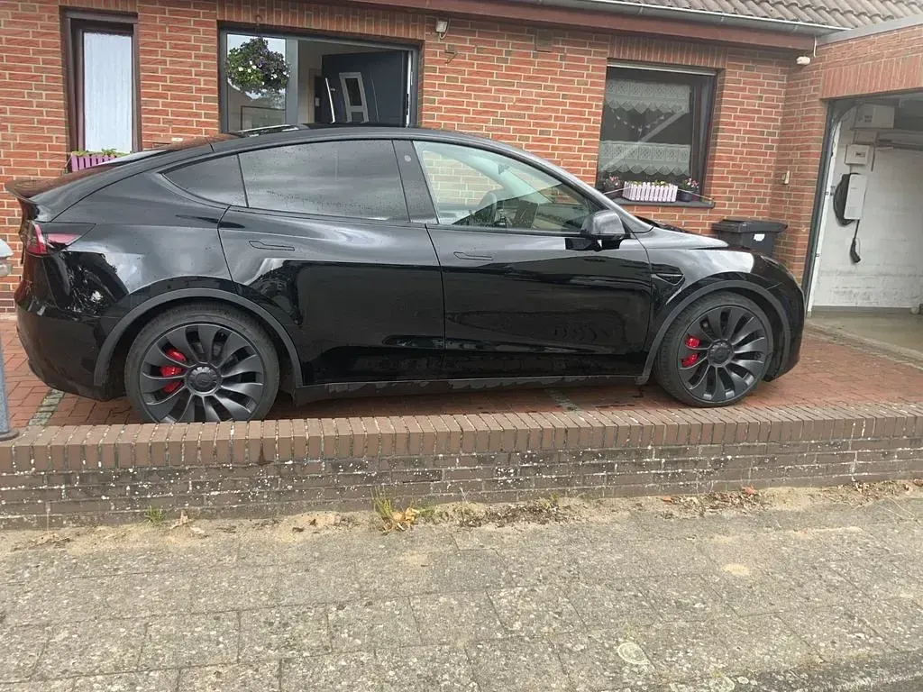 Gebraucht Tesla Model Y Performance 320 kW (436 PS) 2022 Schwarz SUV