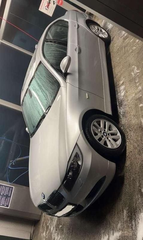 Gebraucht BMW 325 218 PS (160 kW) 2005 Limousine