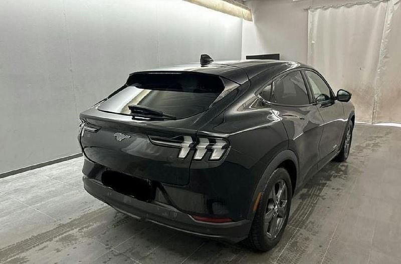 Gebraucht Ford Mustang Mach-E 216 kW (294 PS) 2021 Iridiumschwarz metallic SUV