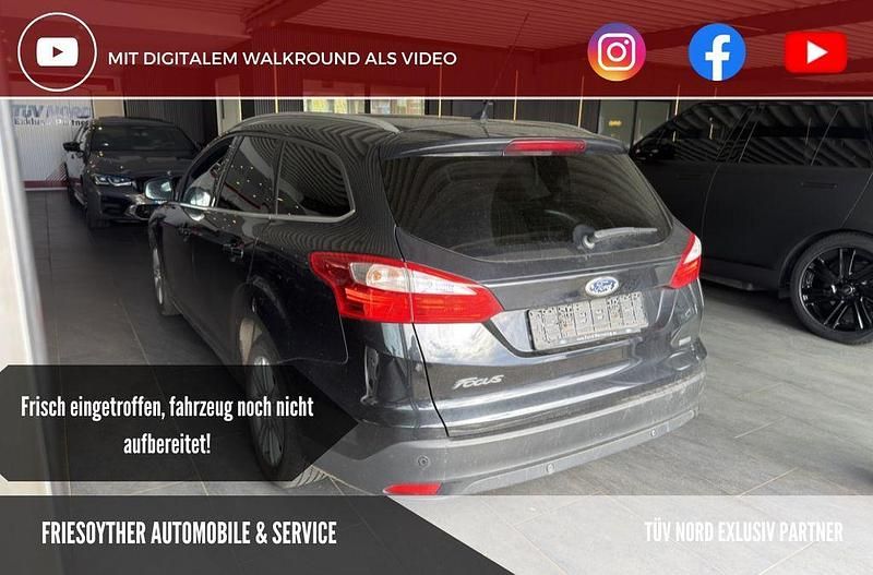 Gebraucht Ford Focus Titanium 116 PS (85 kW) 2012 Schwarz Kombi