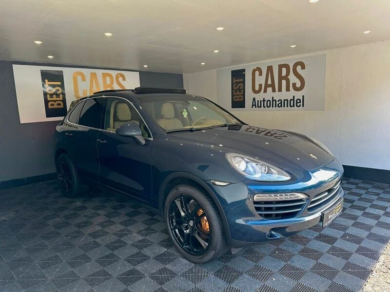 Blau Gebraucht 2013 Porsche Cayenne S E-Hybrid SUV | 18.000 € - Bild 1/4