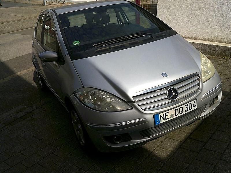 Gebraucht Mercedes A150 95 PS (69 kW) 2004 Silber Limousine