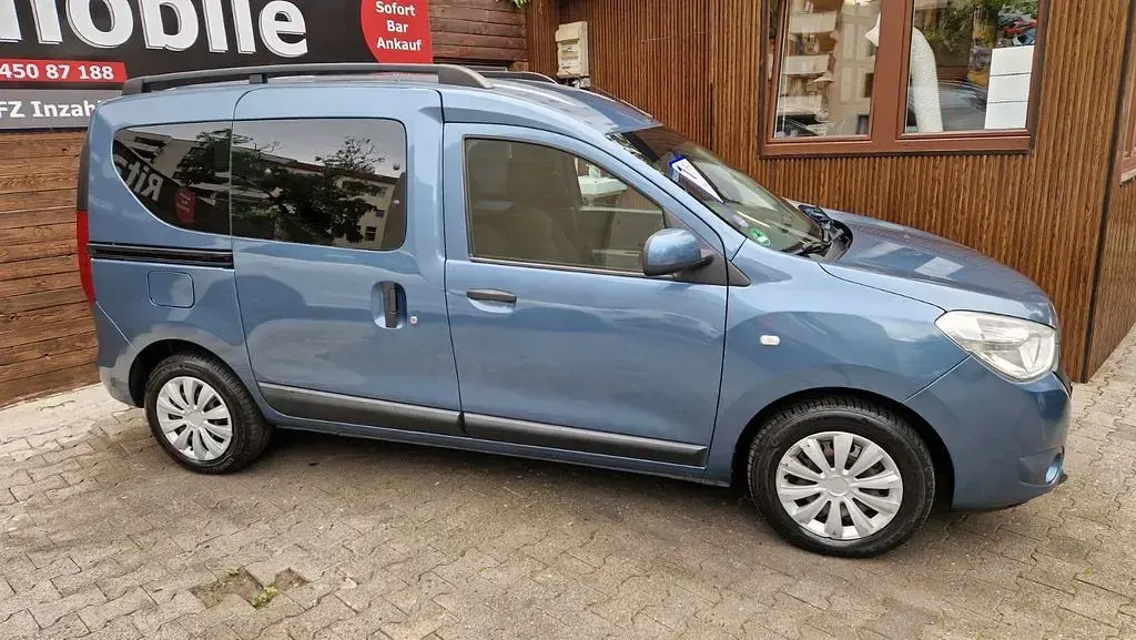 Gebraucht Dacia Dokker Ambiance 116 PS (85 kW) 2014 Blau Van / Kleinbus