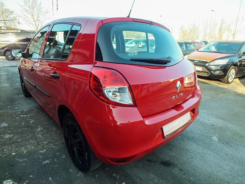 Gebraucht Renault Clio IV 75 PS (55 kW) 2012 Kleinwagen