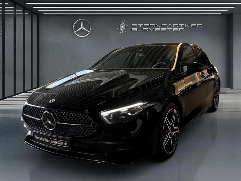 Schwarz Gebraucht 2025 Mercedes A200 AMG Limousine | 32.190 € (Fairer Preis) - Bild 1/3