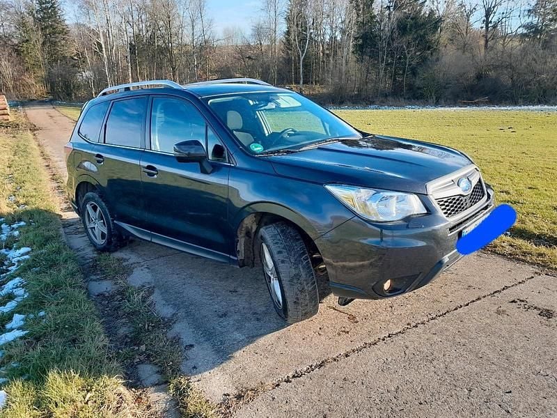 Schwarz Gebraucht 2015 Subaru Forester Active SUV | 8.499 € (Guter Preis) - Bild 1/4