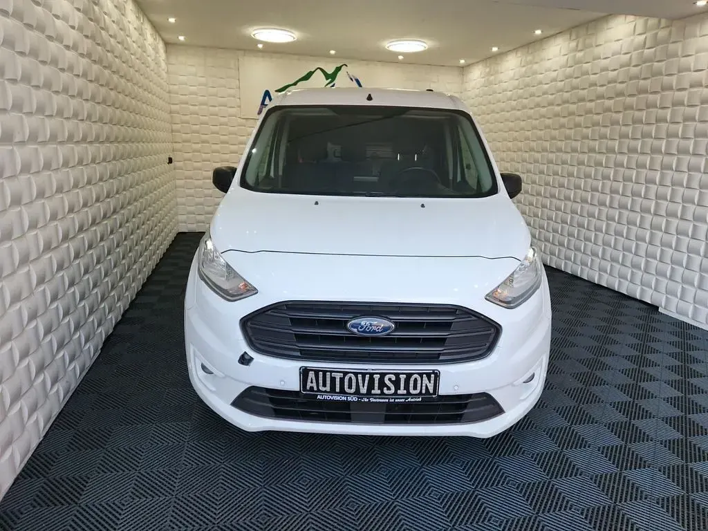 Second-hand Ford Transit Connect 120 CP (88 kW) 2019 Alb Monovolum