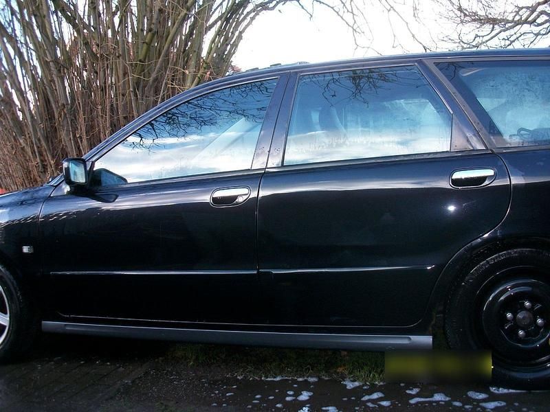 Gebraucht Volvo V40 163 PS (119 kW) 2003 Schwarz Kombi