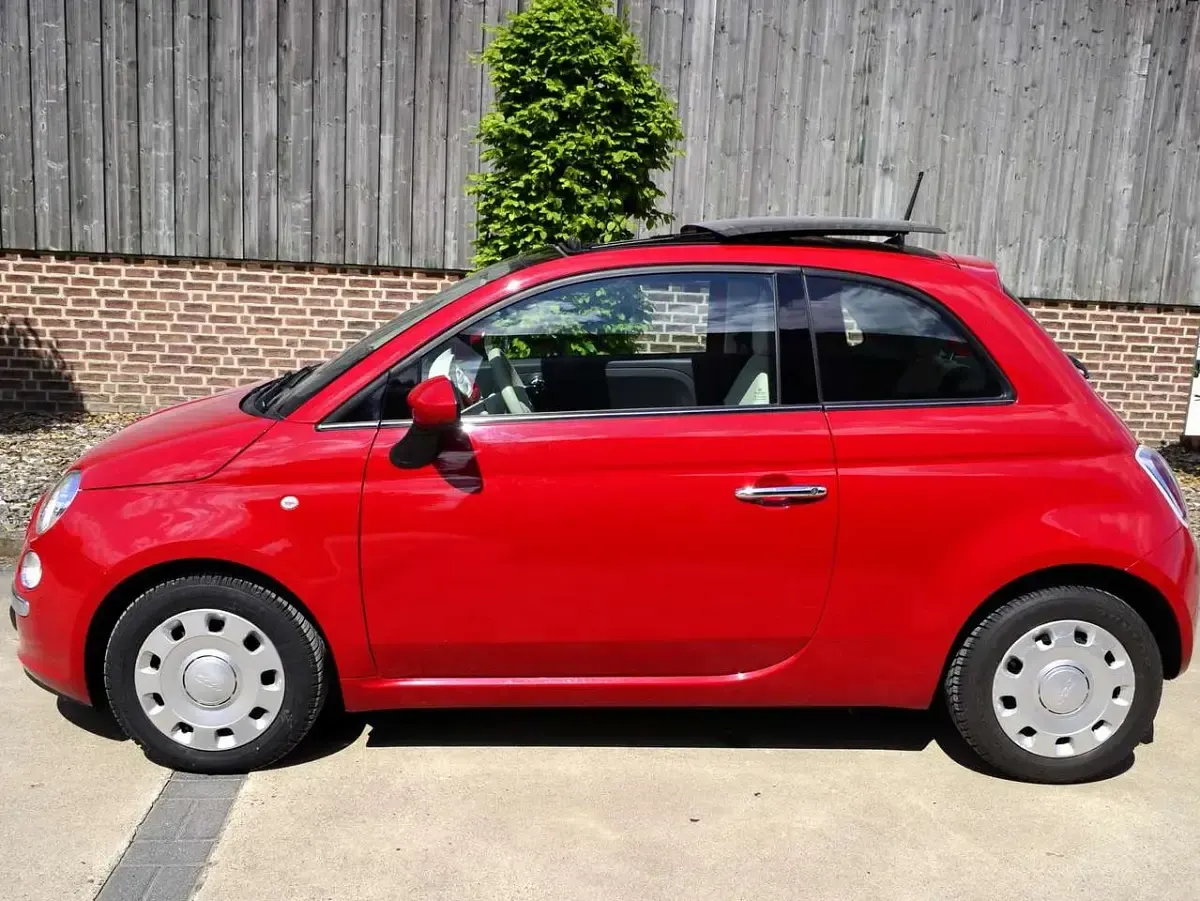 Gebraucht Fiat 500 Lounge 86 PS (63 kW) 2014 Rot Kleinwagen