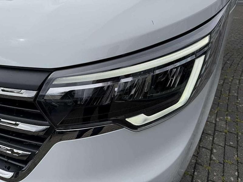 Neu Renault Trafic Evolution 150 PS (110 kW) 2025 Arktis weiß Van / Kleinbus