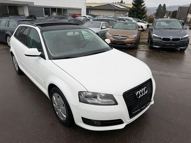 Gebraucht Audi A3 Ambition 125 PS (91 kW) 2011 Weiß Kleinwagen