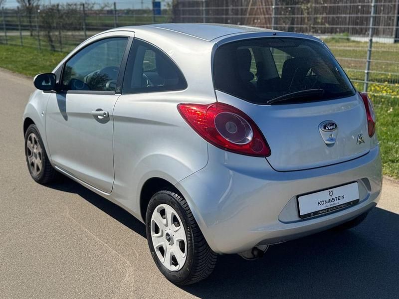 Gebraucht Ford Ka Trend 69 PS (50 kW) 2011 Silber Kleinwagen